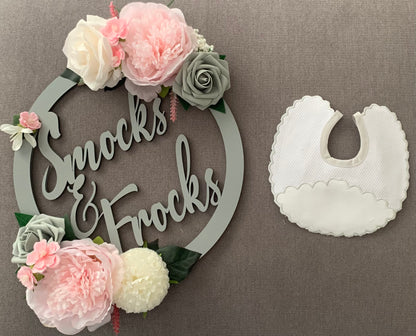 Scalloped Bibs - BAB16