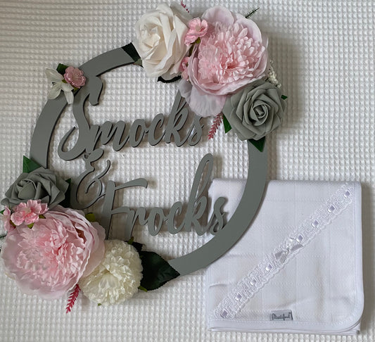 Muslin cloth with Trimmed Lace and Ribbon detail - F1PF