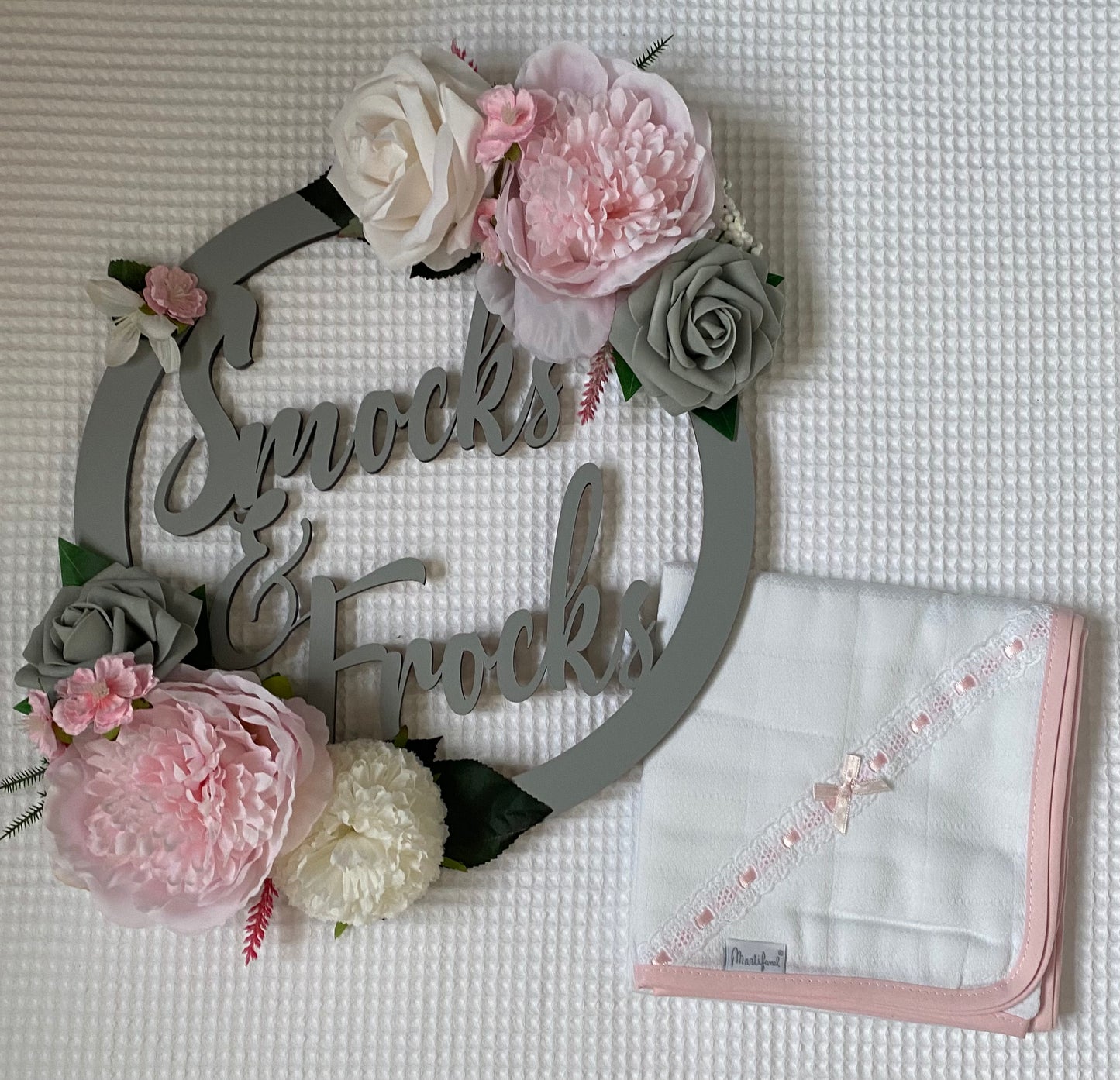 Muslin cloth with Trimmed Lace and Ribbon detail - F1PF