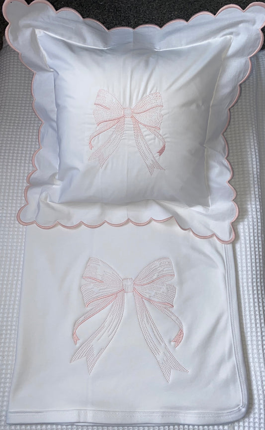 Mini Square Scallop Pillow and Blanket Set